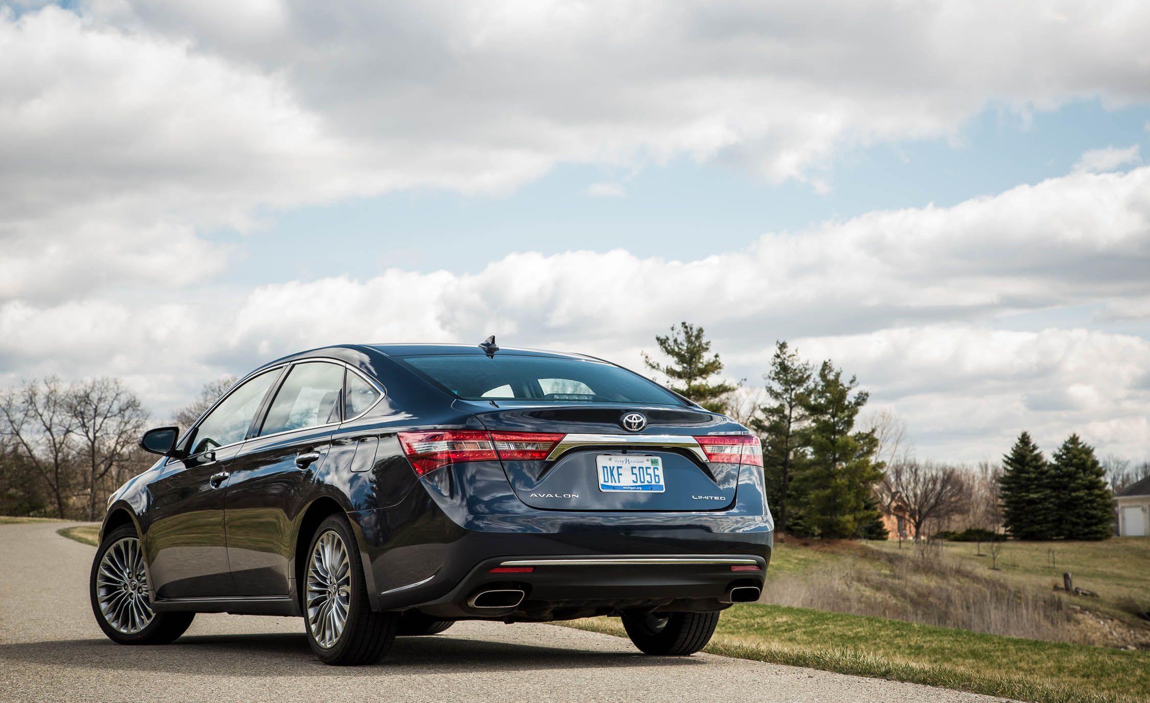 2019 Toyota Avalon LTD Specs, Colors, 060, 0100, Quarter 2019 Toyota Avalon LTD Specs, Colors, 060, 0100, Quarter
