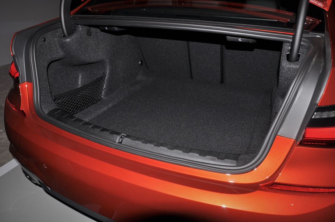 2019 Bmw 3 Series Sedan 330i Xdrive Specs Colors 0 60 0