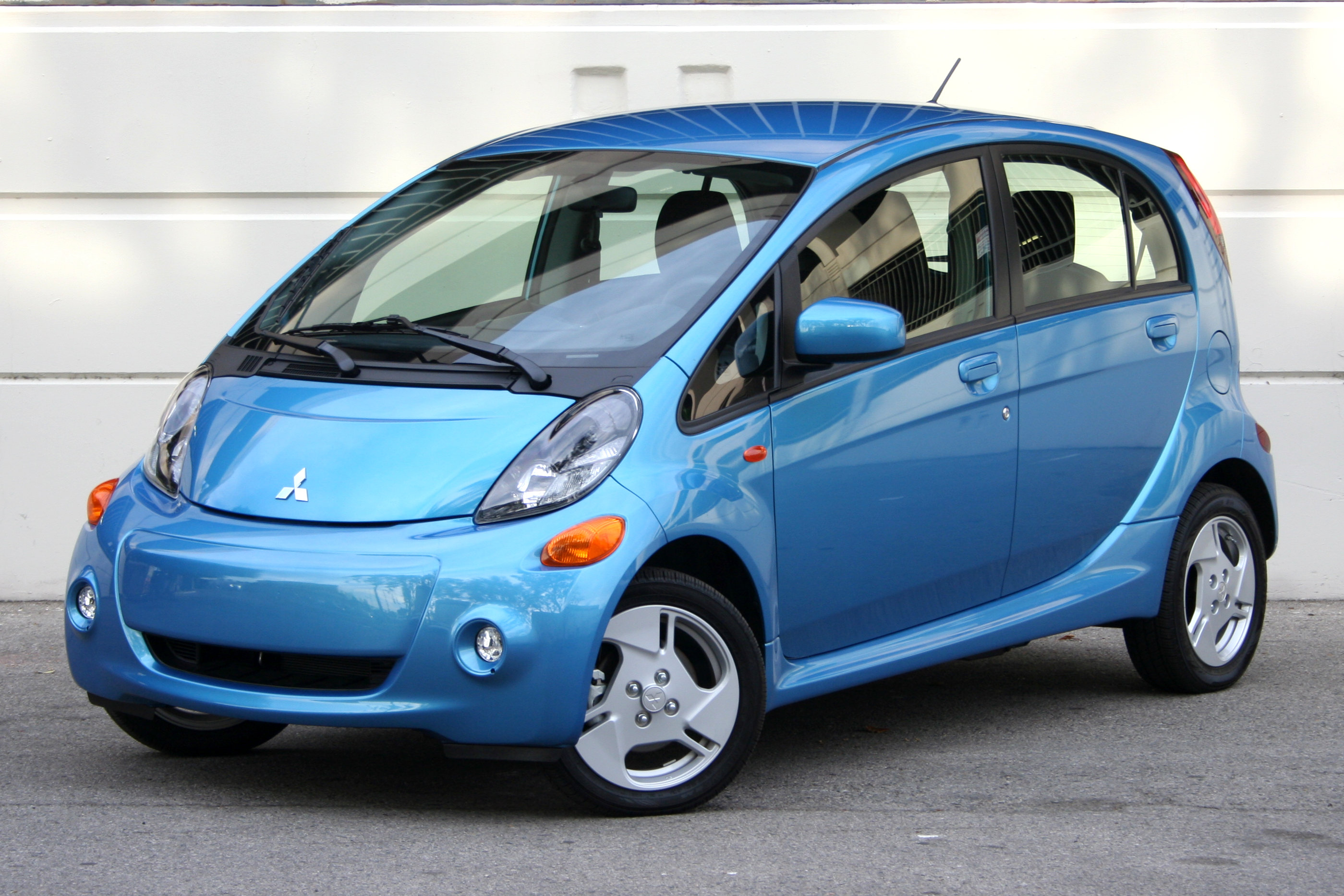 mitsubishi i miev отзывы