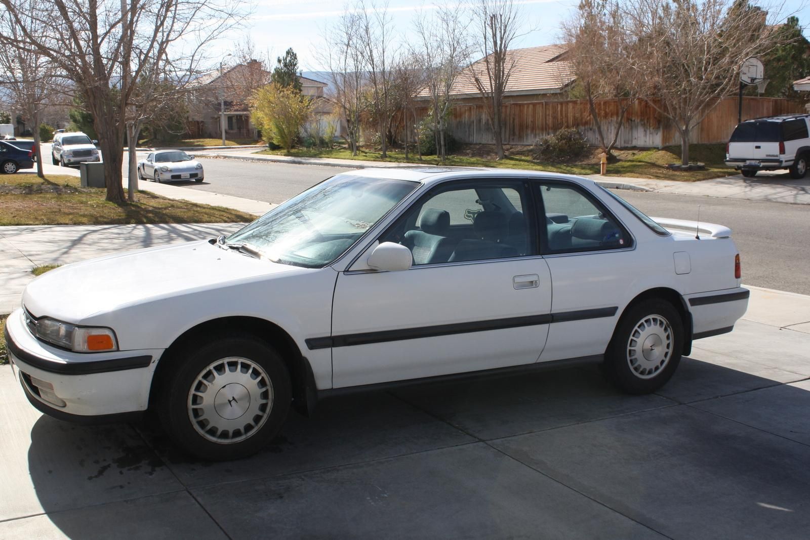 Bán xe Honda Accord 1991 chính chủ trên toàn quốc tháng 42023
