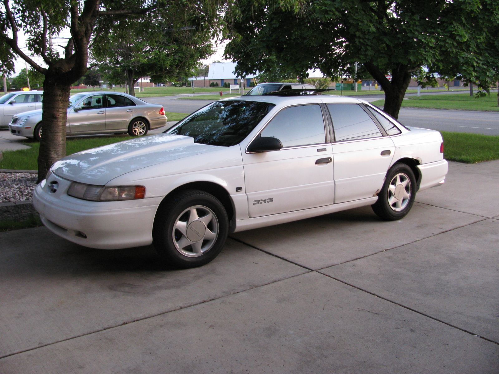 1992 Ford Taurus SHO Specs, Colors, 0-60, 0-100, Quarter ...