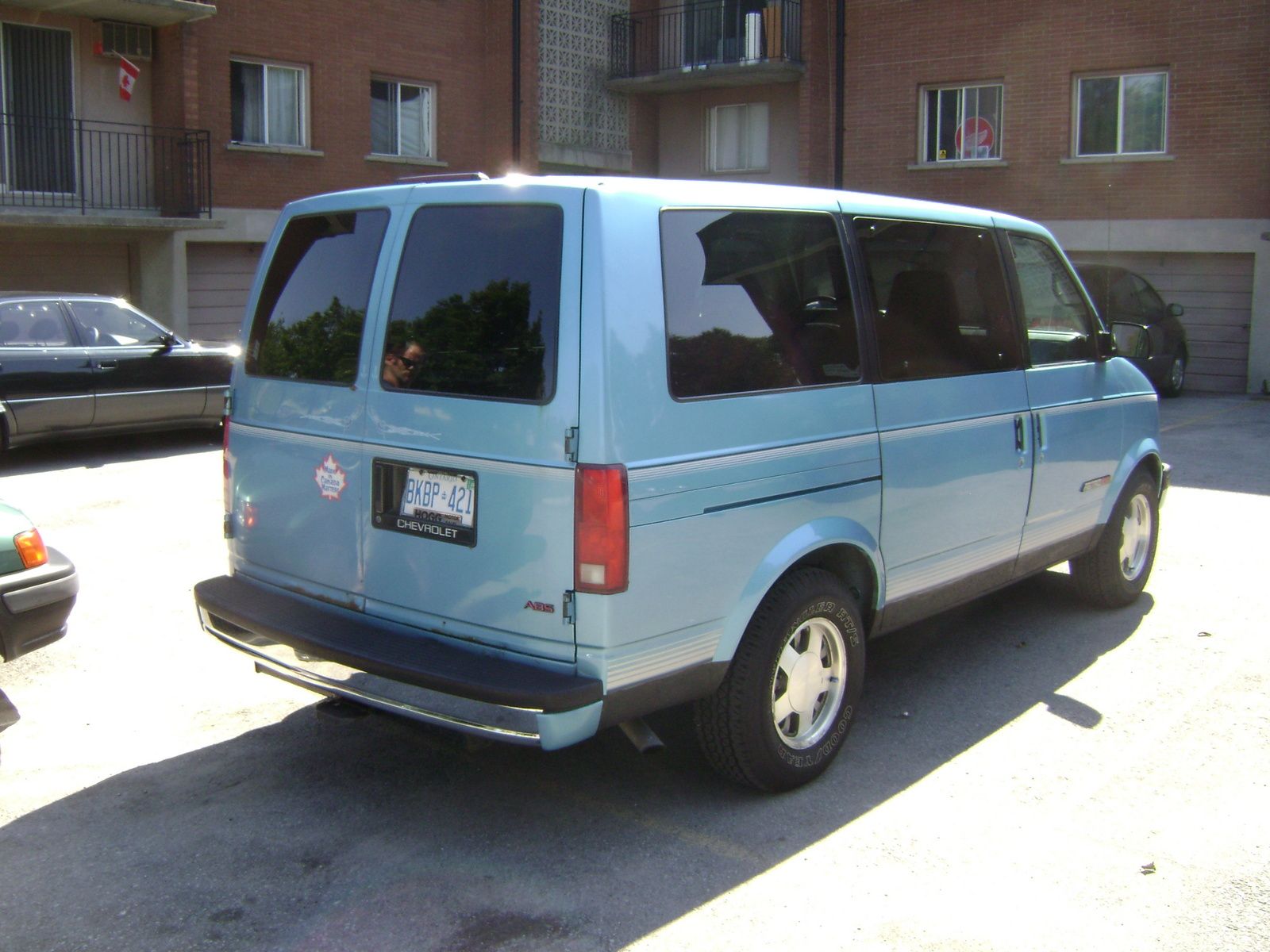 1994 Chevrolet Astro Van Base 060 Times, Top Speed, Specs, Quarter Mile, and Wallpapers