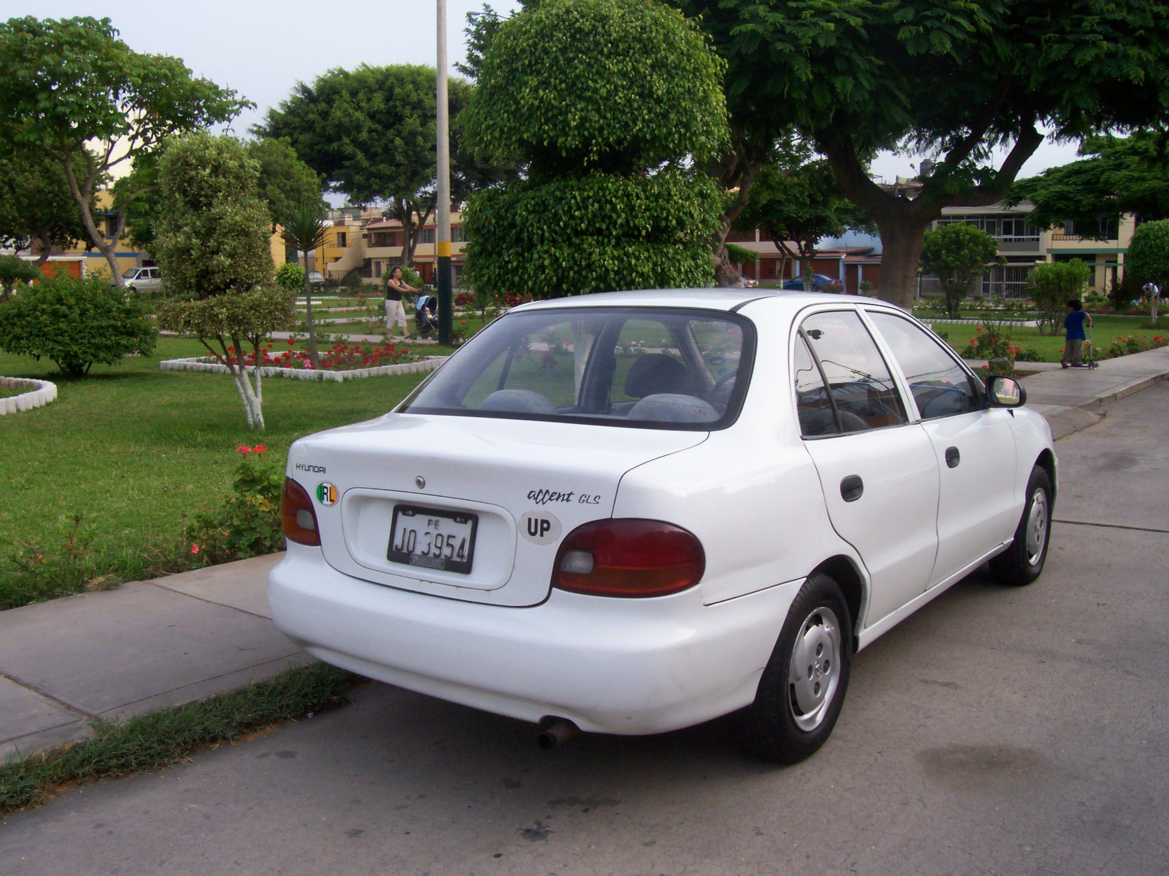 1996 Hyundai Accent Gl 0 60 Times Top Speed Specs Quarter Mile And Wallpapers Mycarspecs United States Usa