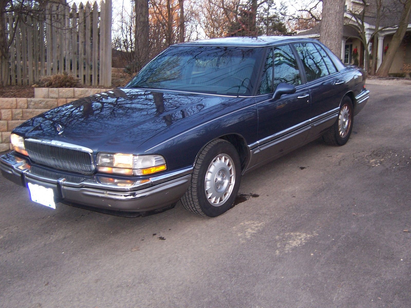 1996 Buick Park Avenue Ultra 060 Times, Top Speed, Specs, Quarter Mile