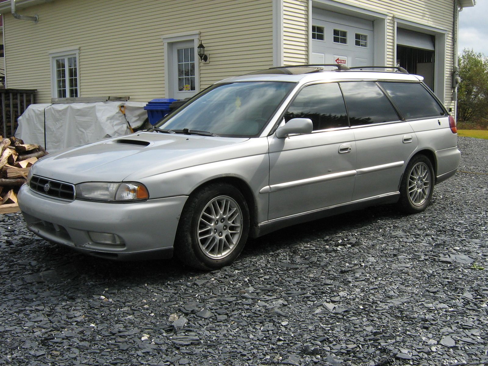 1998 Subaru Legacy Wagon L 0-60 Times, Top Speed, Specs, Quarter Mile