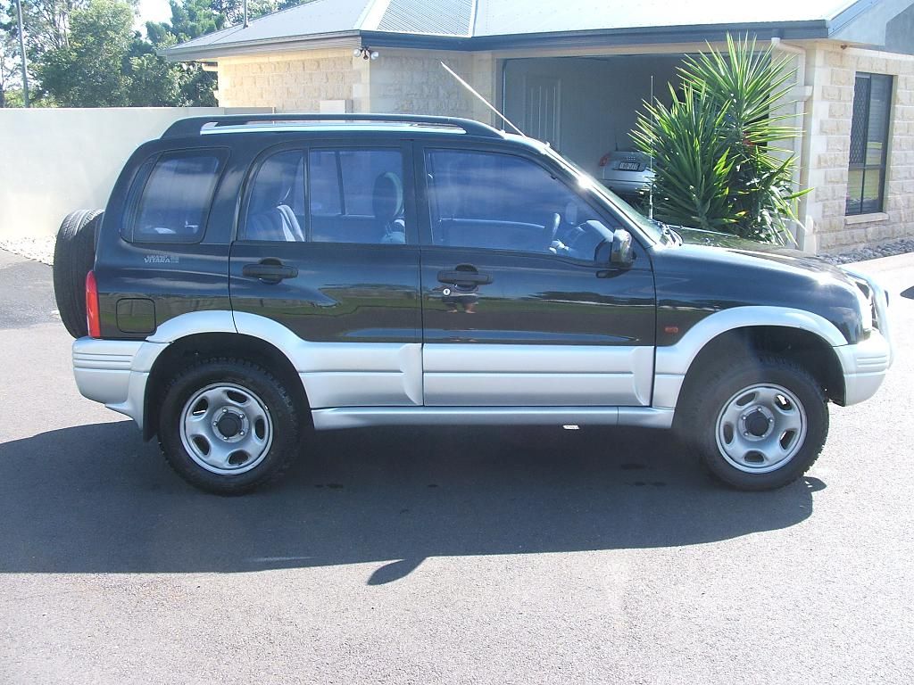 1999 Suzuki Grand Vitara JLX 060 Times, Top Speed, Specs, Quarter Mile