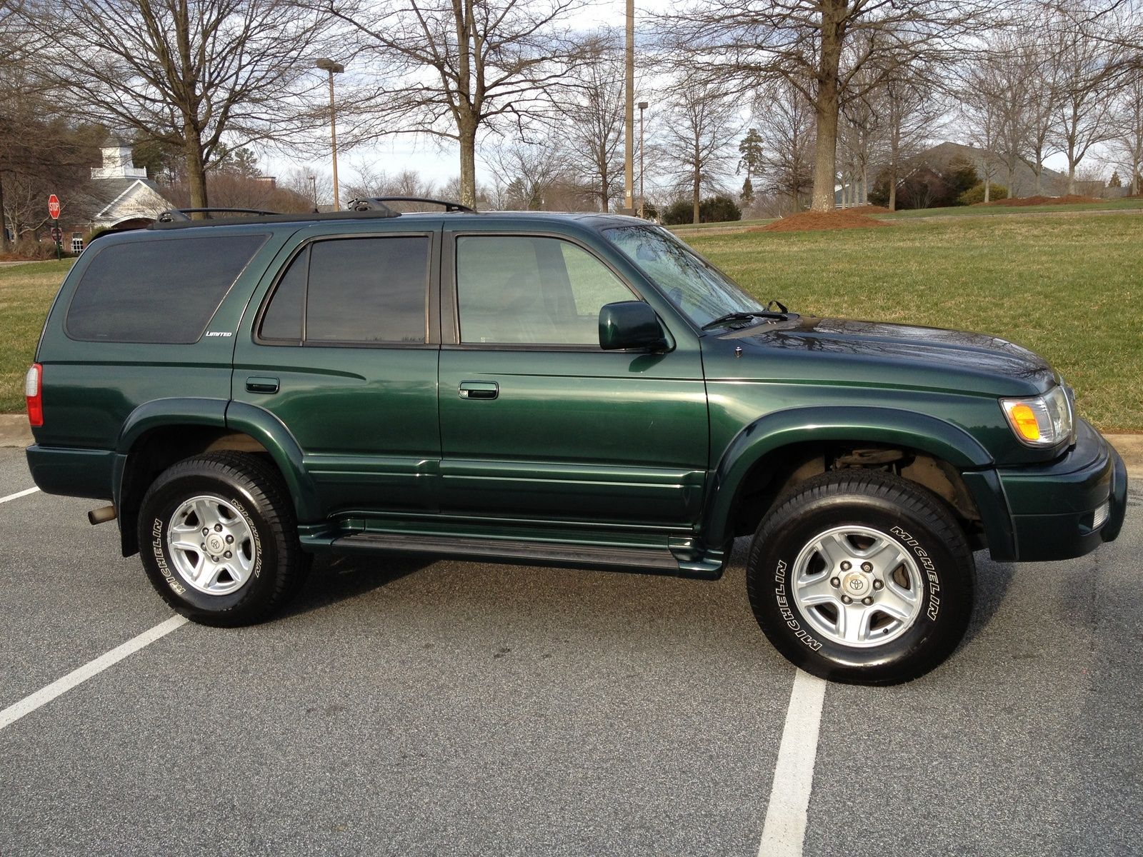 1999 Toyota 4Runner SR5 V6 060 Times, Top Speed, Specs, Quarter Mile