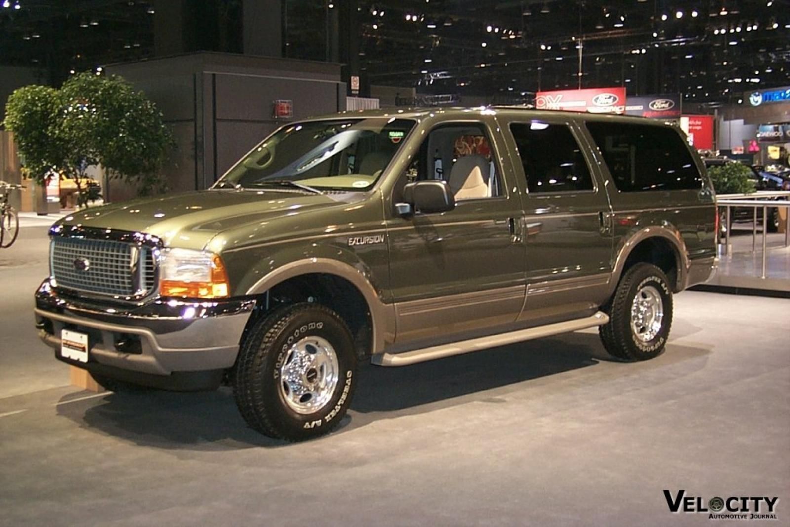 2005 ford excursion trim levels