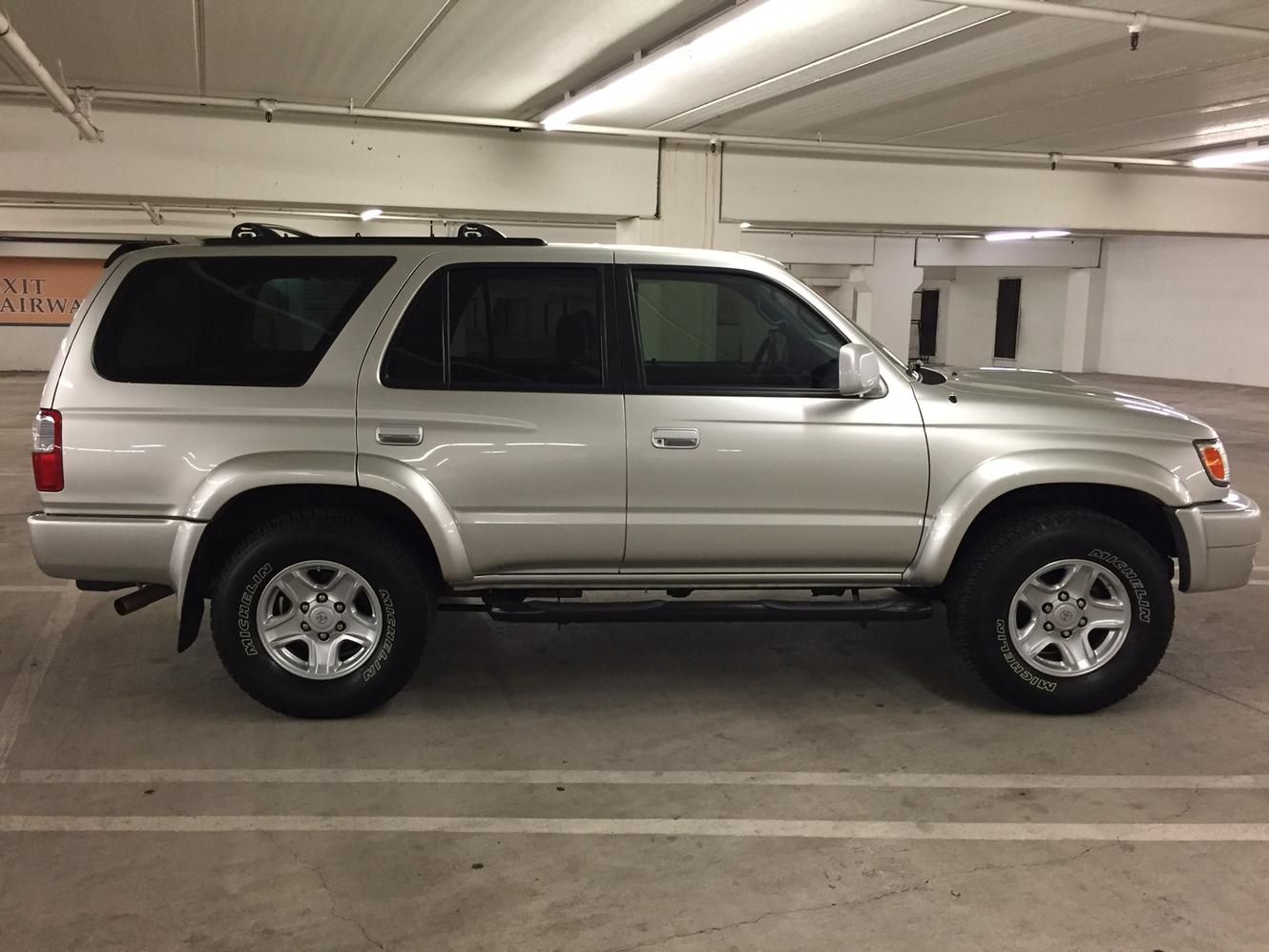 4 wd v. Тойота хайлендер 4 раннер. Тойота v6 4wd. Тойота внедорожник v6. Тойота хайлендер v6 4wd