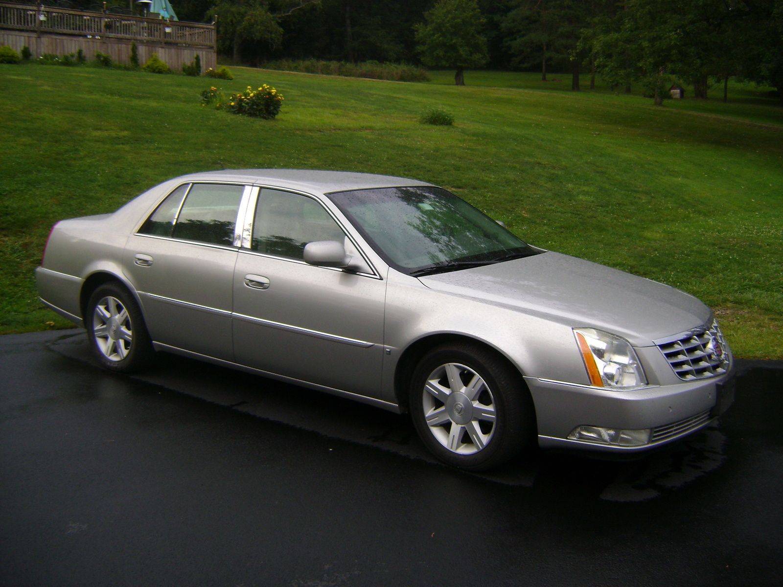 2007 Cadillac DTS 1SD 0-60 Times, Top Speed, Specs, Quarter Mile, and ...