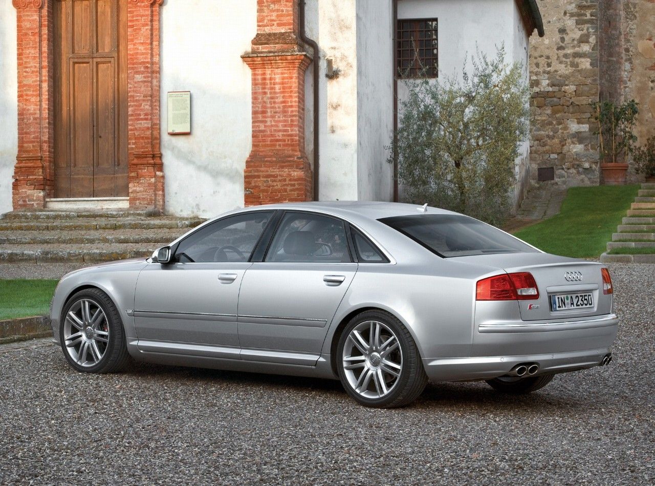 07 Audi S8 5 2仕様 色 0 60 0 100 1 4マイルドラッグ 最高速度のレビュー Mycarspecs Japan 日本 07 Audi S8 5 2仕様 色 0 60 0 100 1 4マイルドラッグ 最高速度のレビュー Mycarspecs Japan 日本
