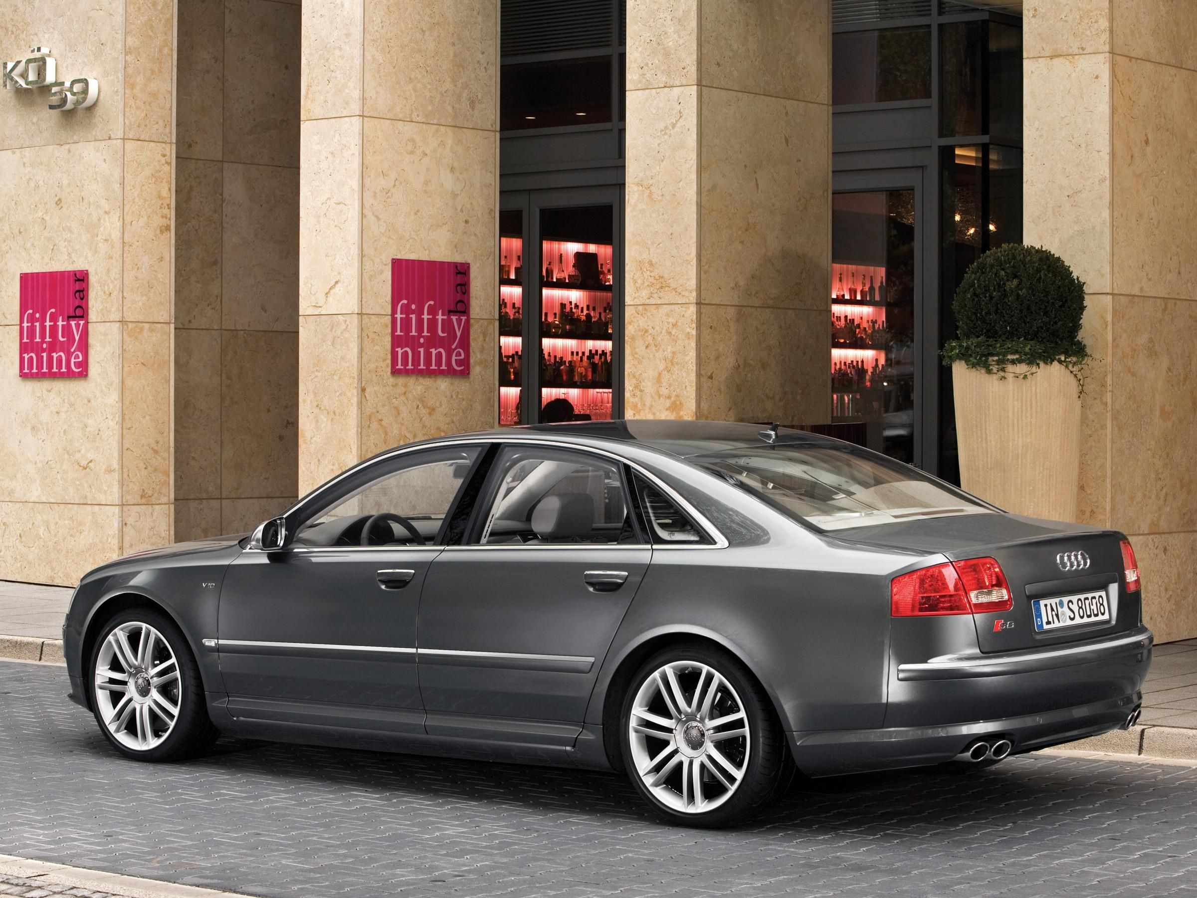 07 Audi S8 5 2仕様 色 0 60 0 100 1 4マイルドラッグ 最高速度のレビュー Mycarspecs Japan 日本 07 Audi S8 5 2仕様 色 0 60 0 100 1 4マイルドラッグ 最高速度のレビュー Mycarspecs Japan 日本