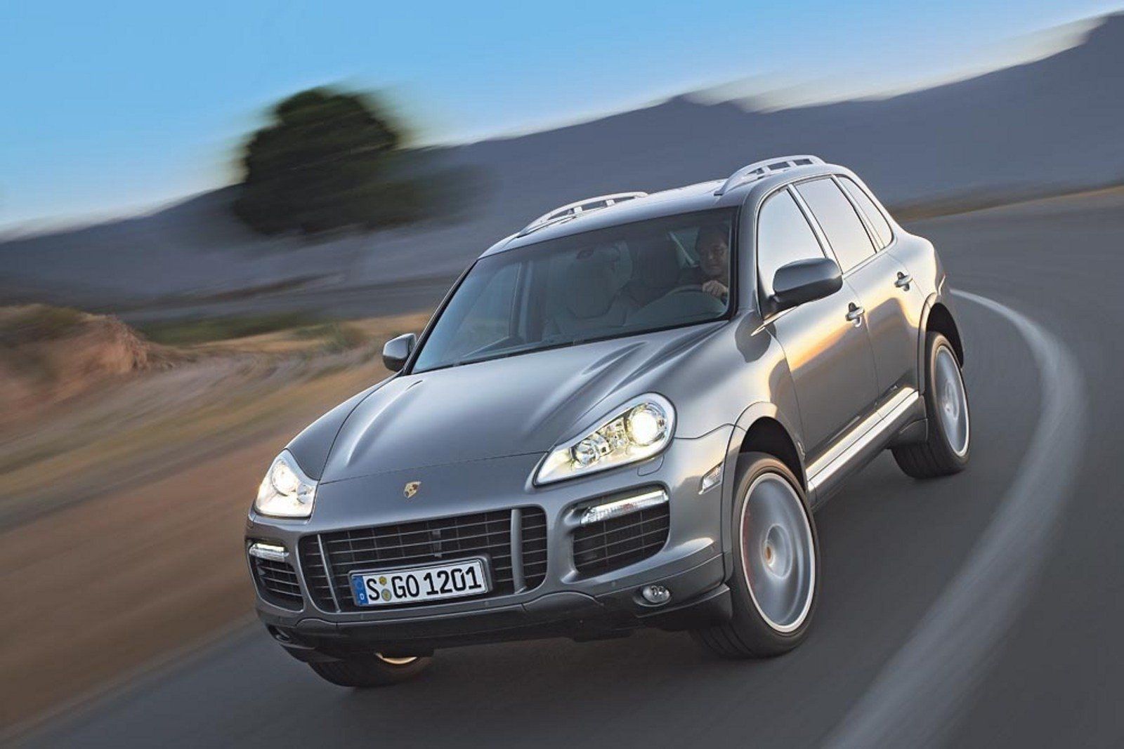 2008 Porsche Cayenne Turbo 0-60 Times, Top Speed, Specs, Quarter Mile, And Wallpapers - Mycarspecs United States / Usa