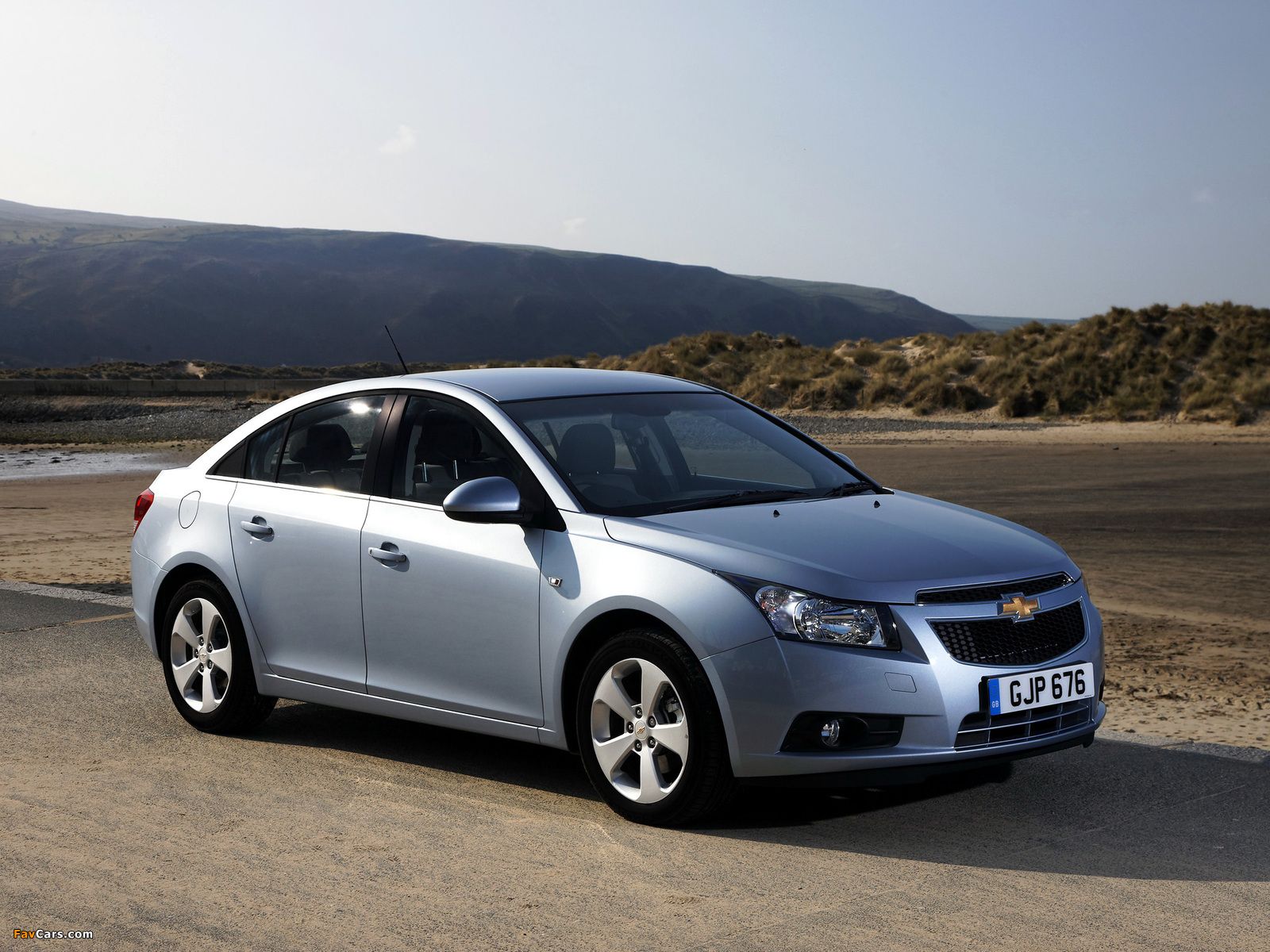 варианты отделки передней панели торпеды chevrolet cruze