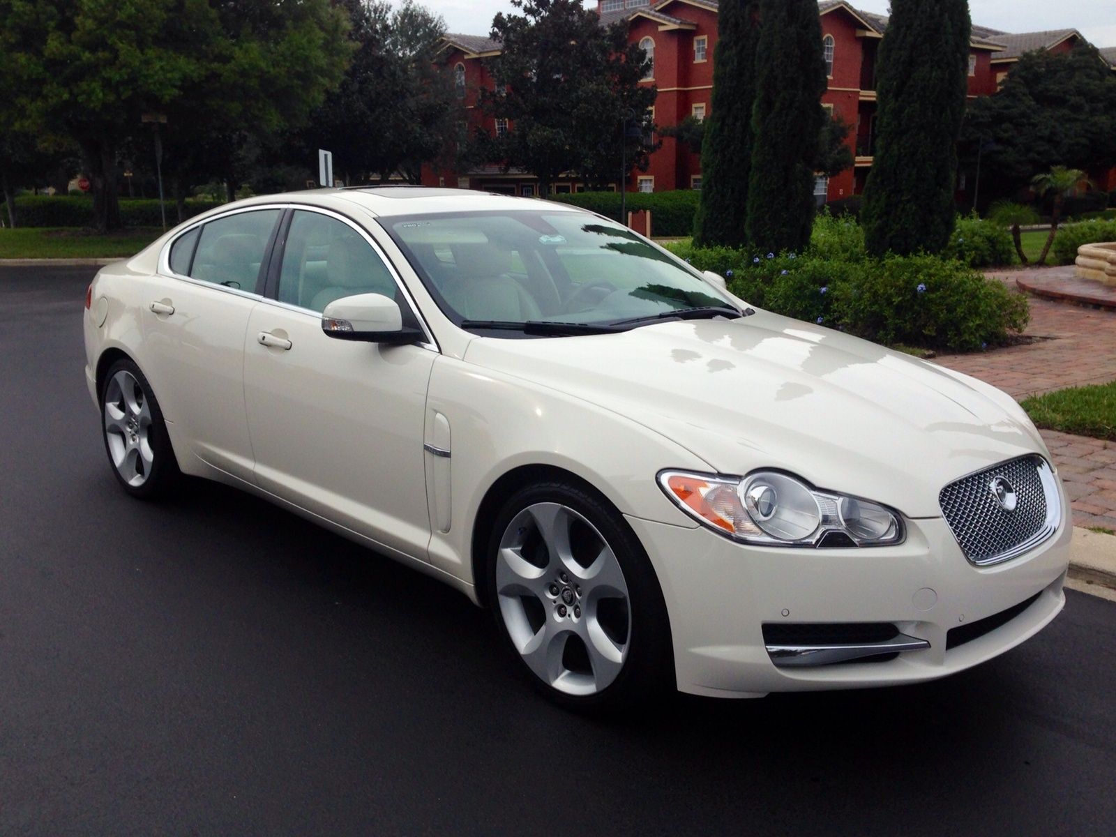 2009 Jaguar XF Luxury 060 Times, Top Speed, Specs, Quarter Mile, and Wallpapers MyCarSpecs