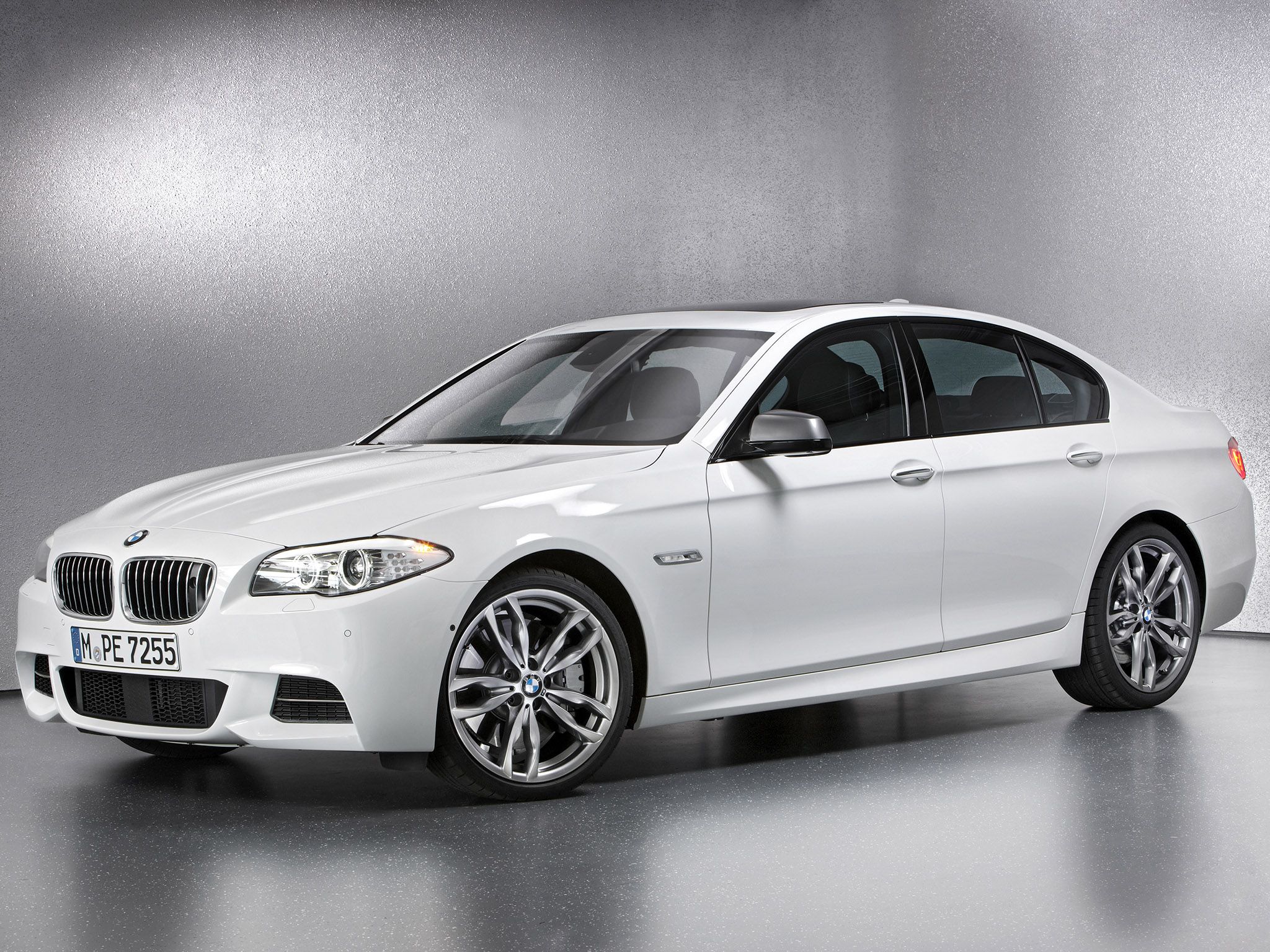 13 Bmw 5 Series Sedan 535i Xdrive 0 60 Times Top Speed Specs Quarter Mile And Wallpapers Mycarspecs United States Usa