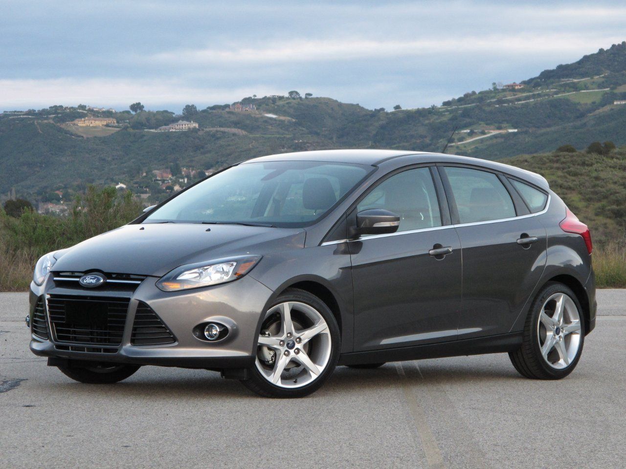 2012-ford-focus-hatchback-se-especificaciones-colores-0-60-0-100