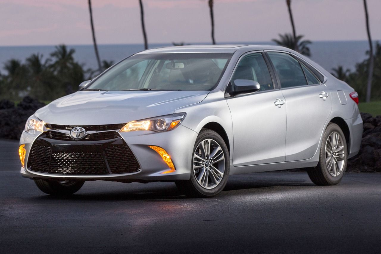 2018 Toyota Camry Hybrid SE Specs, Colors, 0-60, 0-100, Quarter Mile