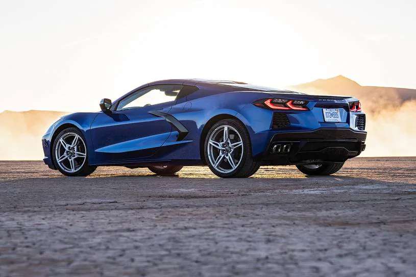 2022 Chevrolet Corvette Stingray 060 Times, Top Speed, Specs, Quarter