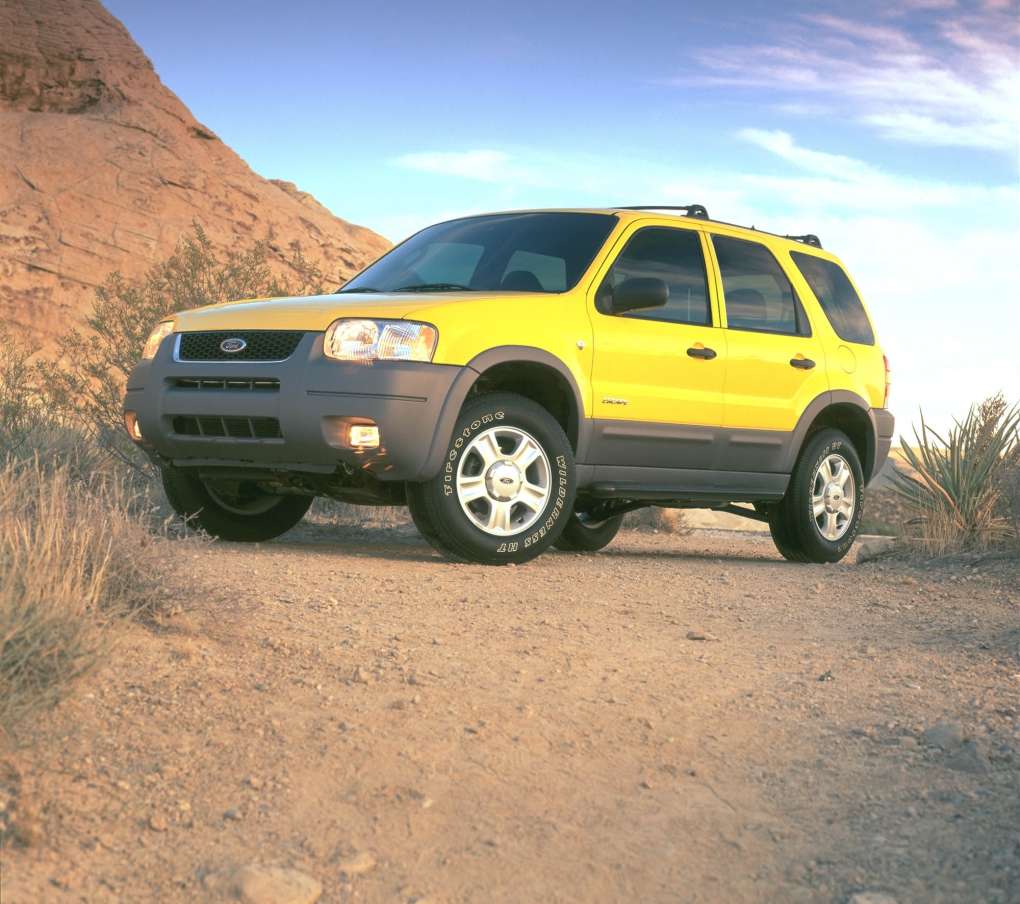 2003 Ford Escape XLT 4x4 0-60 Times, Top Speed, Specs, Quarter Mile