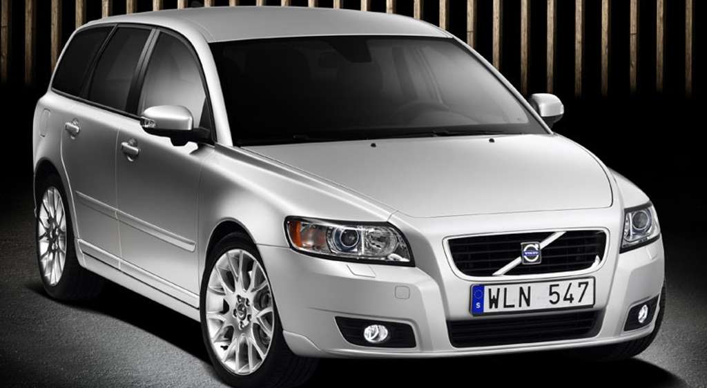 Volvo v50 awd